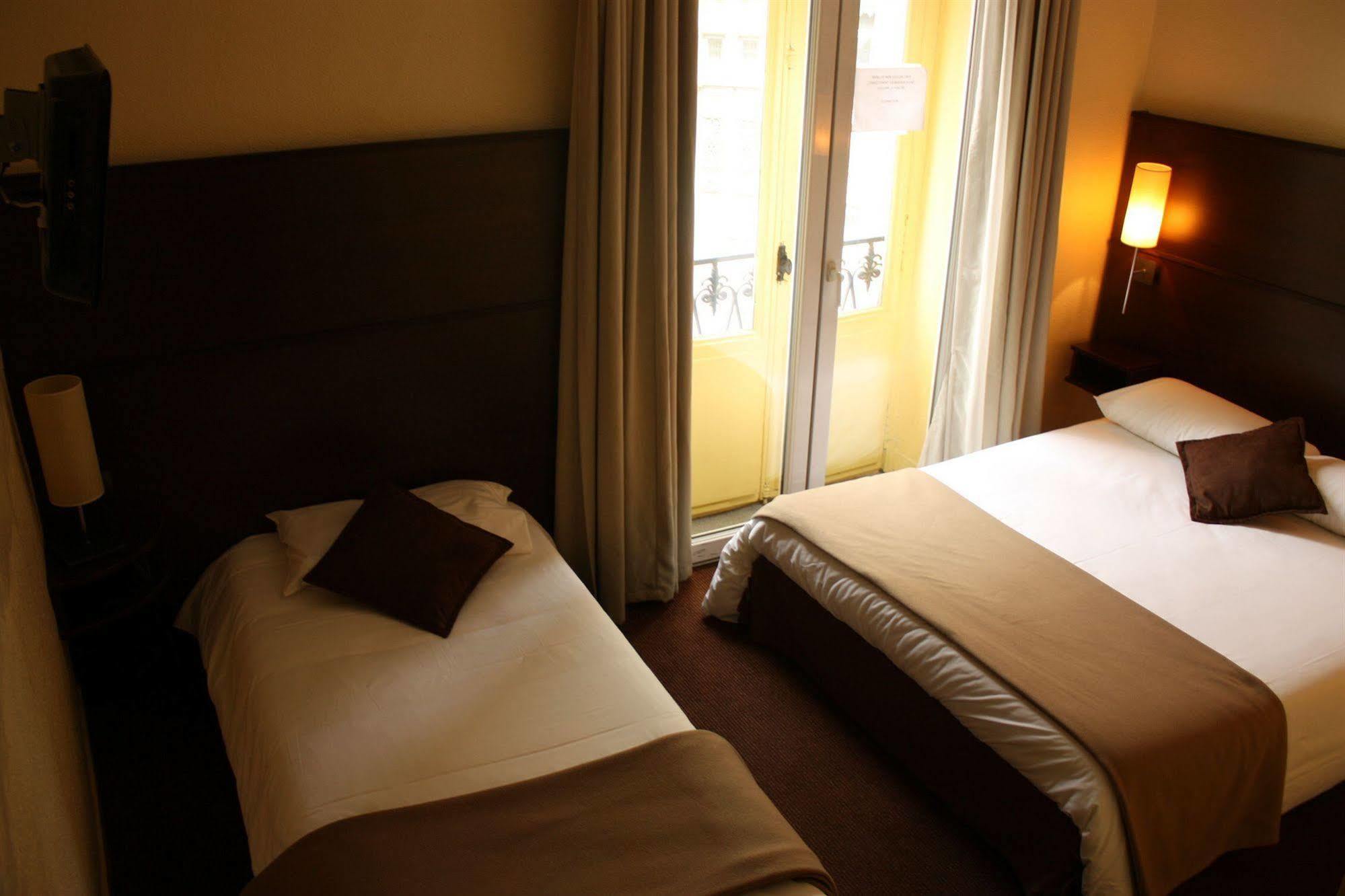 Hotel Des Ambassadeurs Toulouse Exterior photo